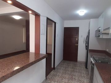 Tranquilidad y confort en La Molina: Venta Departamento de 67m² frente a un parque