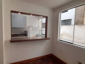 Tranquilidad y confort en La Molina: Venta Departamento de 67m² frente a un parque