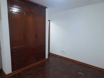 Tranquilidad y confort en La Molina: Venta Departamento de 67m² frente a un parque