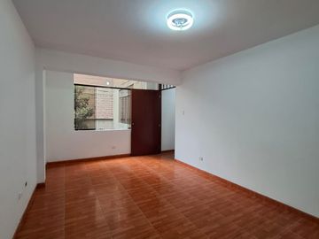 ALQUILO DEPARTAMENTO DE 200 m2 !!CERCA ESTACIÓN LOS POSTES SAN JUAN DE LURIGANCHO