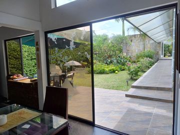 MARAVILLOSA CASA QUINTA CHINAUTA