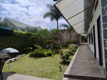 MARAVILLOSA CASA QUINTA CHINAUTA
