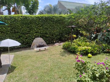 MARAVILLOSA CASA QUINTA CHINAUTA