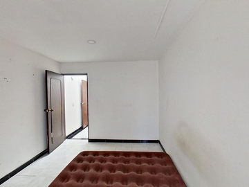 VENTA CASA en PORTALES DEL NORTE, cerca a CC Santafe, Zona Universitaria, Cll 170, Cll 153, Autopista Norte Y Av Boyaca, excelente ubicacion y precio!