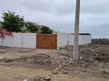 Venta de 2 Terrenos en Ancón, Provincia de Santa Elena