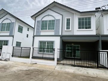 New Twin House with Detached Home Style! Newly Built! Urgent Sale! Twin House in Green House Village, Phutthamonthon Sai 5 - Rai Khing 30. Prime Locat
