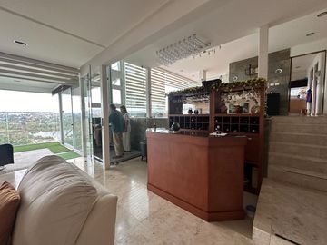 Casa Juriquilla | 400 m² | Vista Lago - Balcones | Querétaro