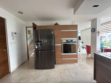 Casa Juriquilla | 400 m² | Vista Lago - Balcones | Querétaro
