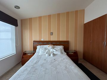 Casa Juriquilla | 400 m² | Vista Lago - Balcones | Querétaro