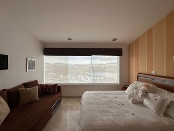 Casa Juriquilla | 400 m² | Vista Lago - Balcones | Querétaro