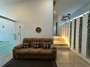 Casa Juriquilla | 400 m² | Vista Lago - Balcones | Querétaro