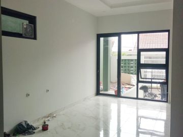 Rumah Baru Modern di Lokasi Sejuk dan Asri Cigadung Dago Bandung