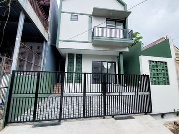Rumah Baru Modern di Lokasi Sejuk dan Asri Cigadung Dago Bandung