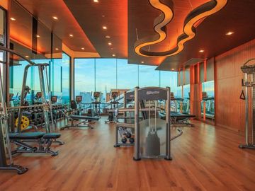 The Astra Condo (Chang Klan) 1 Bedroom, 1 Bathroom, Located in the heart of the city, right on Chang Klan Road, with easy access and multiple routes t