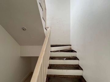 FORECLOSED HOUSE AND LOT FOR SALE IN RIDGEVIEW ESTATES, NUVALI CALAMBA LAGUNA