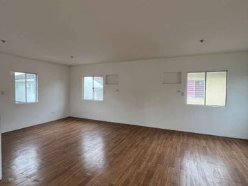 FORECLOSED HOUSE AND LOT FOR SALE IN RIDGEVIEW ESTATES, NUVALI CALAMBA LAGUNA