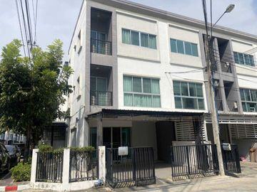 Townhouse for sale, Lumpini Town Ville Village, Srinakarin - Bearing, 126 sq m.