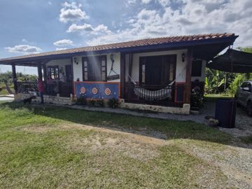 Casa Campestre en Venta - Zona Montenegro