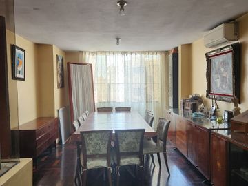 VENTA DE CASA DE TRES PISOS EN URB. LOS PROCERES EN SURCO