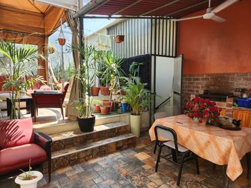VENTA DE CASA DE TRES PISOS EN URB. LOS PROCERES EN SURCO