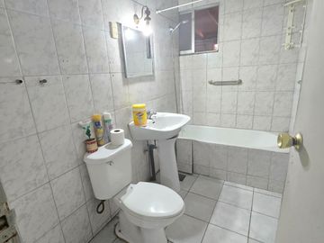 Se Vende Casa en La Granja! Ubicación Privilegiada y Excelente Conectividad