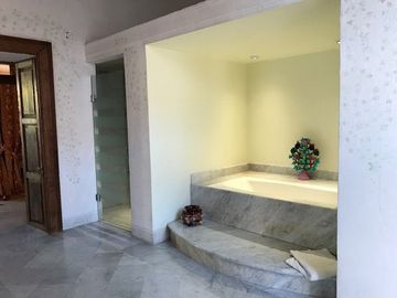 VENTA DE CASA DEL SIGLO XVII DE 4 RECÁMARAS EN LA CIUDAD DE PUEBLA