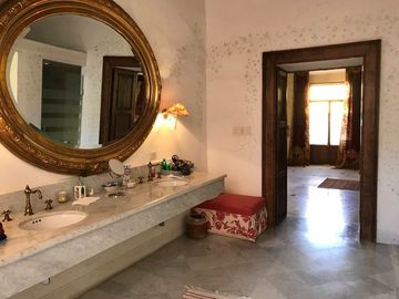 VENTA DE CASA DEL SIGLO XVII DE 4 RECÁMARAS EN LA CIUDAD DE PUEBLA