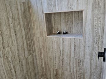 Venta de casa en Playa del Carmen – Casa Itzamná en Senderos de Mayakoba, 3 niveles con terraza, jacuzzi y entrega inmediata