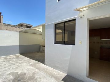 CASA EN VENTA EN CARAPUNGO