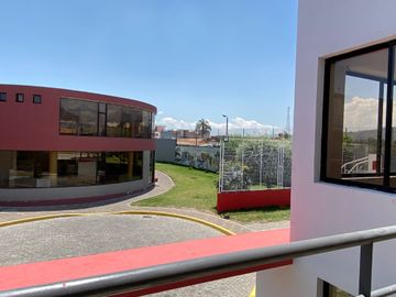 CASA EN VENTA EN CARAPUNGO