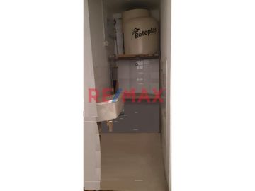 Alquiler De Oficina 85M2 En Avenida Altamente Comercial