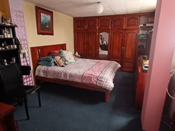 Venta, Espectacular casa, Otavalo Cdla Imbaya