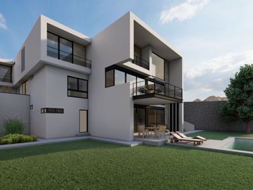 Casa en Venta en Club de Golf La Loma con Alberca.