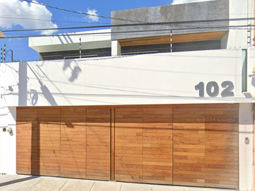 REMATE BANCARIO CASA EN VENTA EN AMADO NERVO SAN LUIS POTOSI