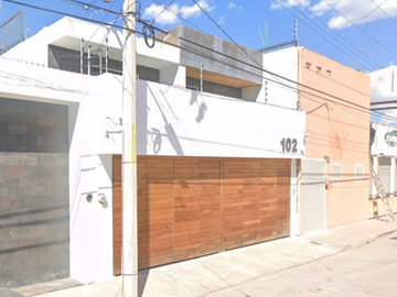 REMATE BANCARIO CASA EN VENTA EN AMADO NERVO SAN LUIS POTOSI