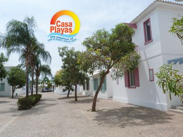 Vendo Casa Nueva en Playas, Vía Playas a Posorja, Ciudadela Bahia Muyuyo