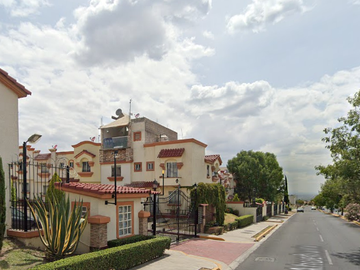 !!EXCELENTE OPORTUNIDAD, GRAN CASA PRIVADA PERALTA VILLAS DE TECAMAC!!