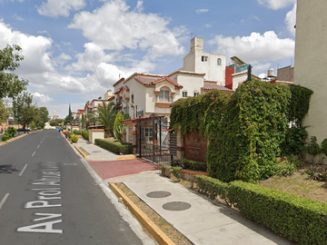 !!EXCELENTE OPORTUNIDAD, GRAN CASA PRIVADA PERALTA VILLAS DE TECAMAC!!