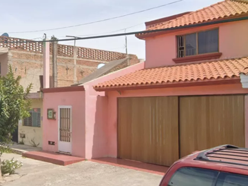 Venta De Casa Mazatlán, Sinaloa En Col. Sánchez Celis 1036!