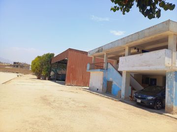 VENDO LOCAL CON ZONIFICACION INDUSTRIAL DE 6871 M2 EN PUENTE PIEDRA