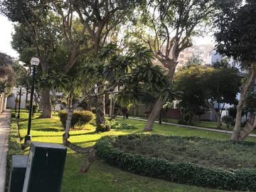 VENTA DEPARTAMENTO 2 DORMITORIOS, AURORA, MIRAFLORES