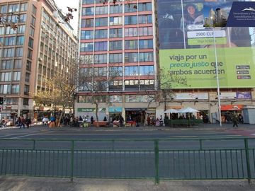 Se vende Departamento en calle Tenderini - Santiago