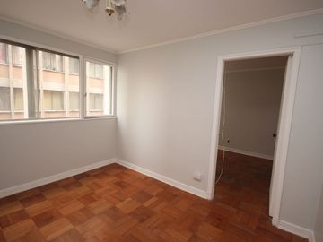 Se vende Departamento en calle Tenderini - Santiago