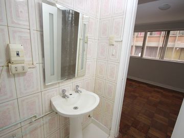 Se vende Departamento en calle Tenderini - Santiago