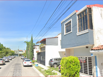 CASA EN VENTA OPORTUNIDAD CARTERA BANCARIA-ZAPOPAN-JALISCO