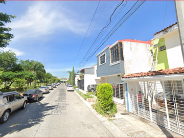 CASA EN VENTA OPORTUNIDAD CARTERA BANCARIA-ZAPOPAN-JALISCO