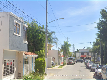 CASA EN VENTA OPORTUNIDAD CARTERA BANCARIA-ZAPOPAN-JALISCO