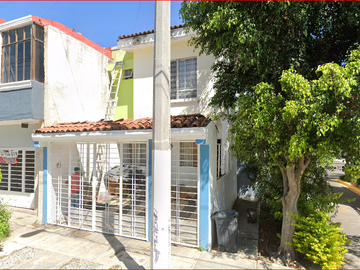 CASA EN VENTA OPORTUNIDAD CARTERA BANCARIA-ZAPOPAN-JALISCO
