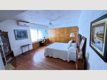 CASA EN VENTA COLINAS DE SAN JAVIER