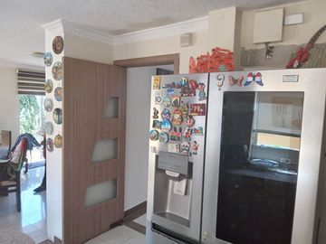 Venta Hermosa Casa, sector Armenia 1, valle de los Chillos.